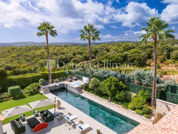 Image No.2-5 Bed House for sale