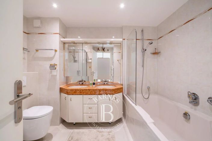 Image No.8-Appartement de 3 chambres à vendre à Cannes