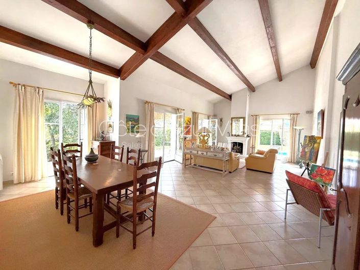 Image No.5-Maison de 4 chambres à vendre à Valbonne