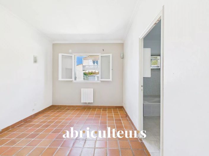 Image No.13-3 Bed House for sale