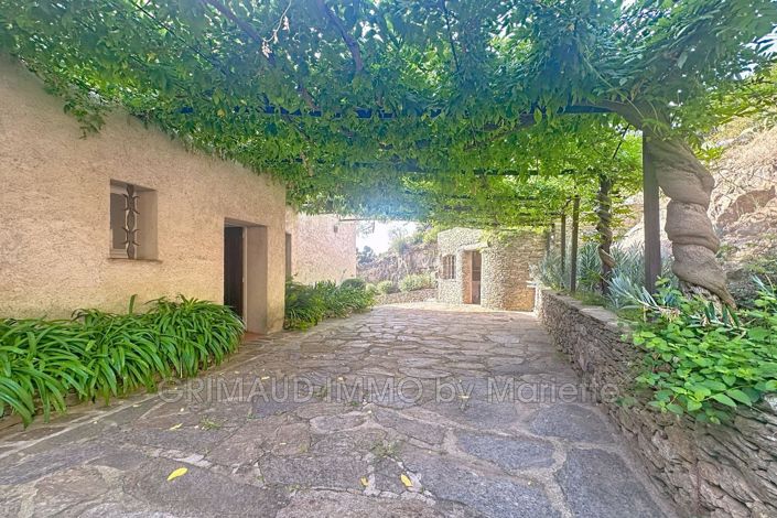 Image No.6-Maison de 6 chambres à vendre à Grimaud