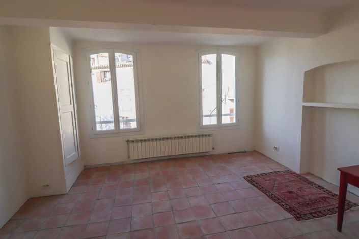 Image No.16-5 Bed House for sale