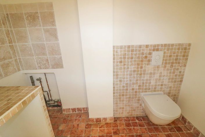 Image No.28-5 Bed House for sale