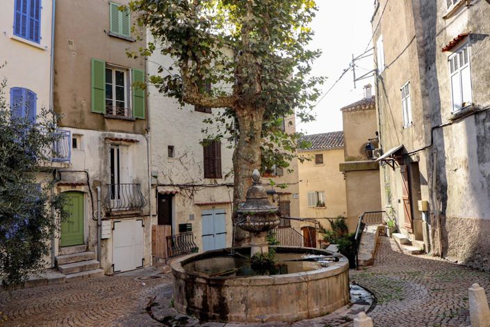 Image No.34-5 Bed House for sale