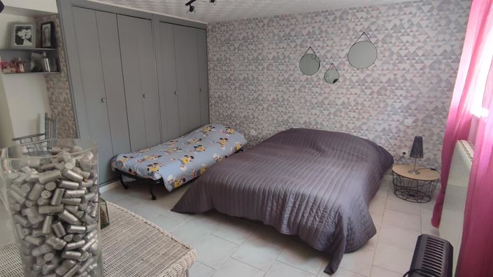 Image No.15-4 Bed House for sale