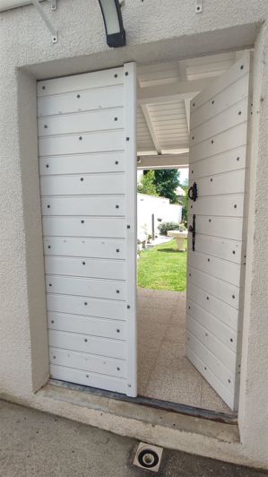 Image No.20-4 Bed House for sale