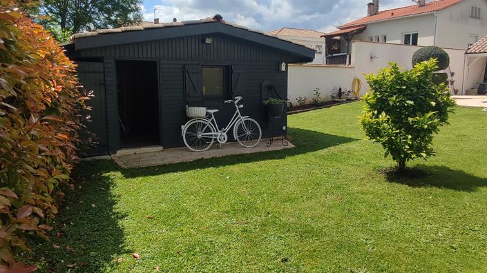 Image No.22-4 Bed House for sale