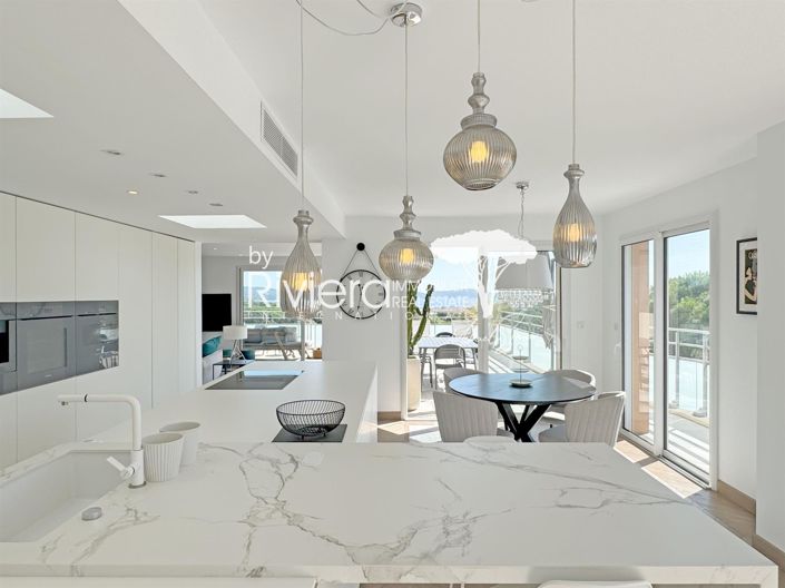 Image No.10-Appartement de 3 chambres à vendre à Cavalaire-sur-Mer