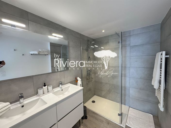 Image No.22-Appartement de 3 chambres à vendre à Cavalaire-sur-Mer