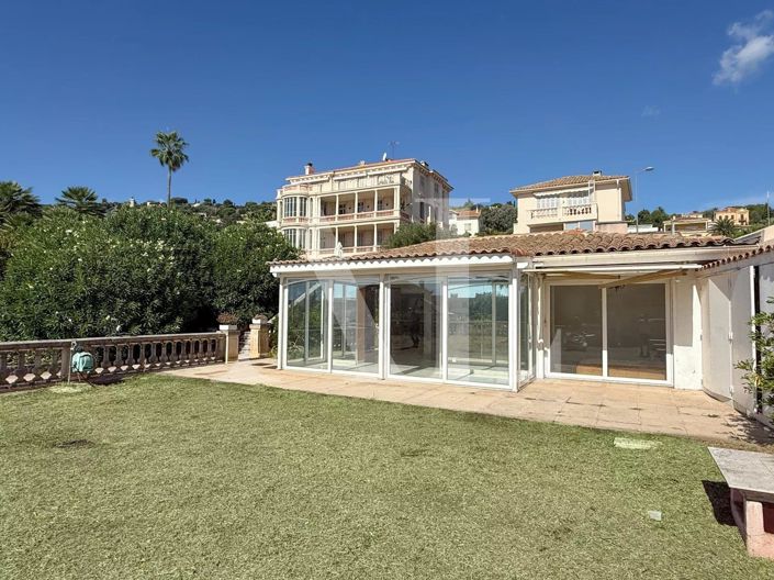 Image No.1-2 Bed House for sale