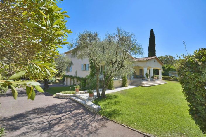 Image No.8-Maison de 6 chambres à vendre à Châteauneuf-Grasse