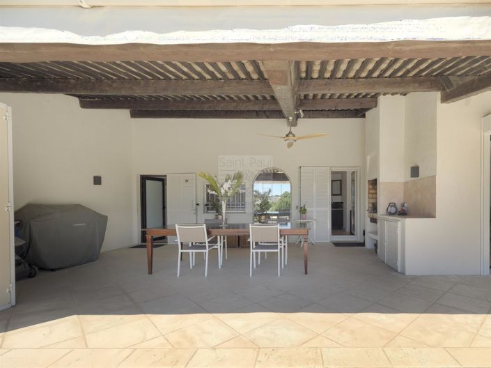 Image No.17-4 Bed House for sale