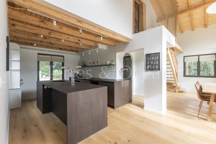 Image No.11-4 Bed House for sale