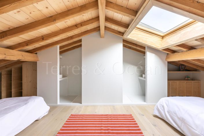 Image No.30-4 Bed House for sale