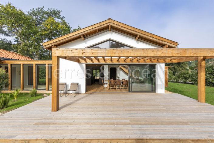 Image No.4-4 Bed House for sale