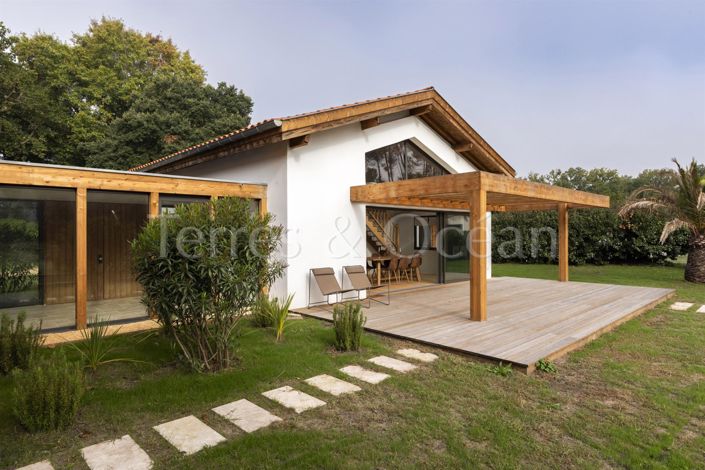 Image No.6-4 Bed House for sale