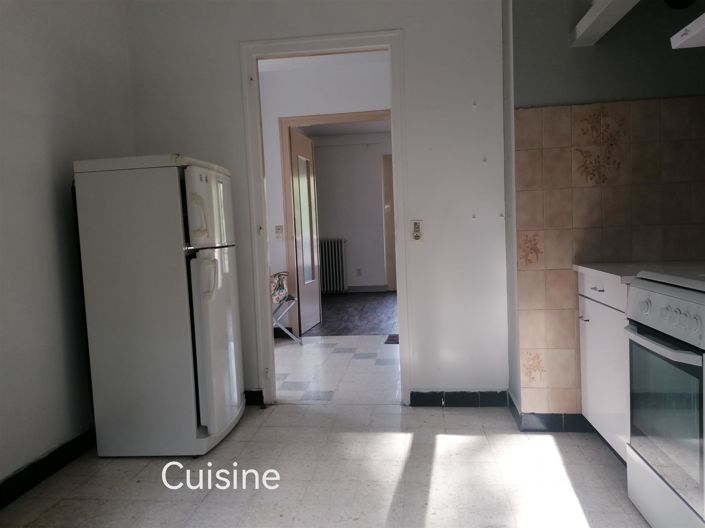 Image No.12-2 Bed House for sale