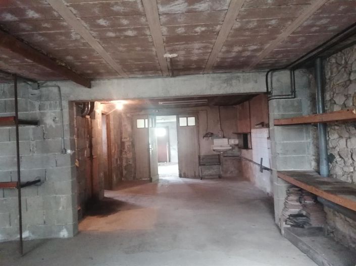 Image No.19-2 Bed House for sale