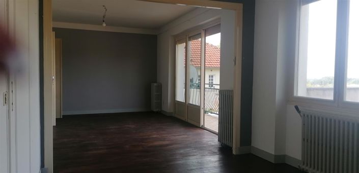 Image No.2-2 Bed House for sale