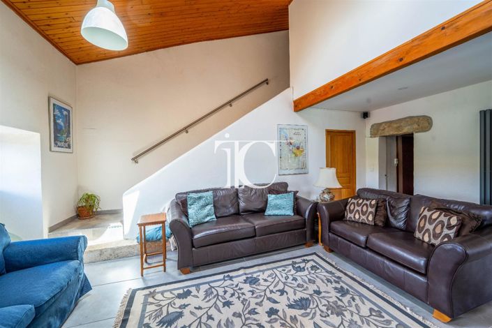 Image No.14-8 Bed House for sale