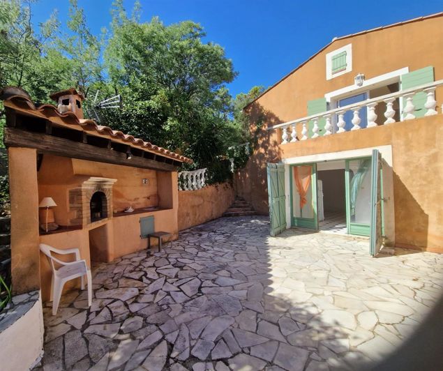 Image No.10-6 Bed House for sale