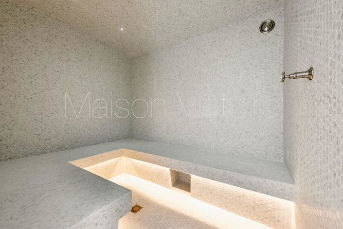 Image No.11-8 Bed House for sale