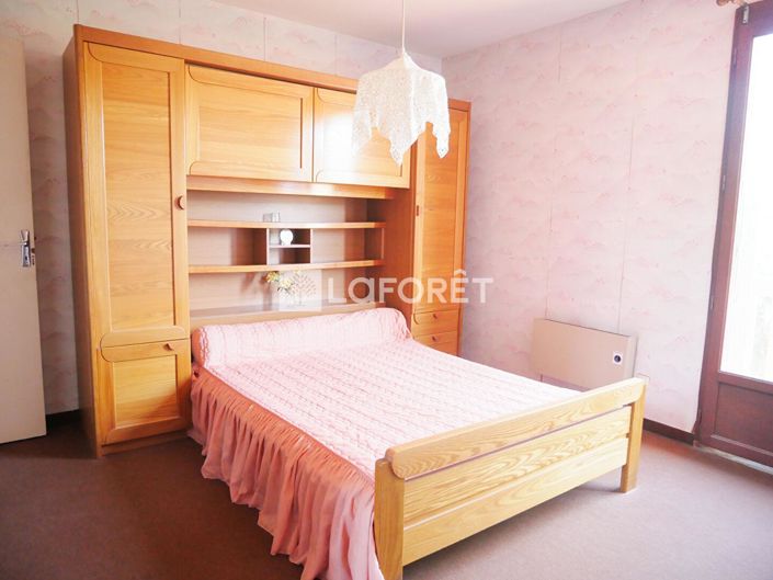 Image No.7-4 Bed House for sale