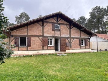 Maison de 4 chambres à vendre à Magescq