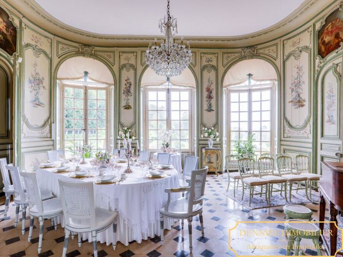 Image No.6-15 Bed House for sale