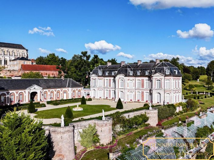 Image No.9-15 Bed House for sale