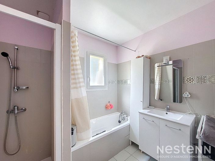 Image No.12-3 Bed House for sale