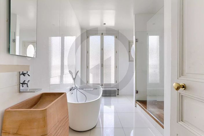 Image No.23-4 Bed Apartment for sale