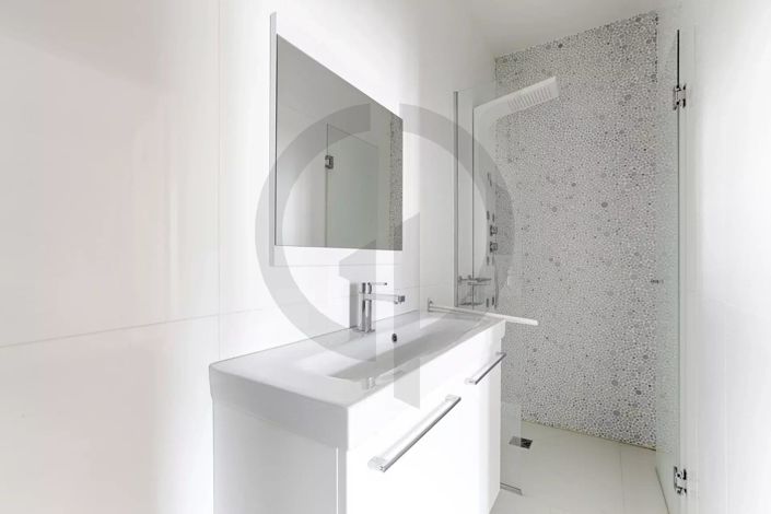 Image No.25-4 Bed Apartment for sale