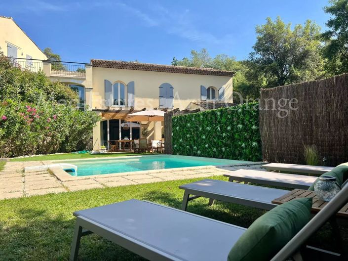 Image No.1-3 Bed House for sale