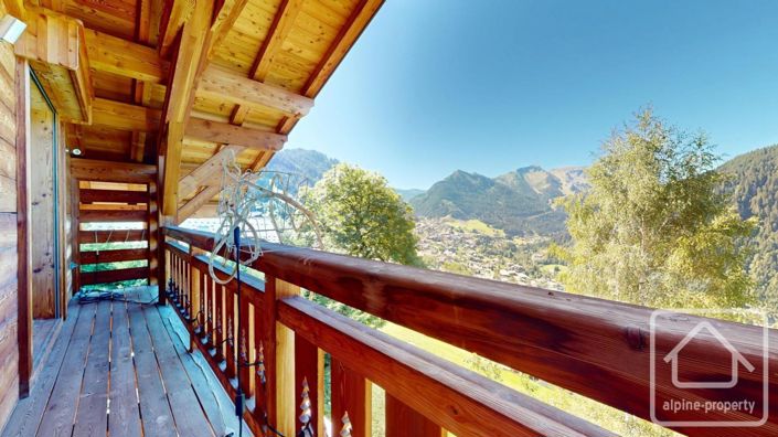 Image No.64-5 Bed Property for sale