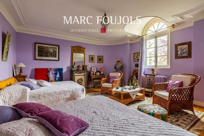 Image No.9-8 Bed House for sale