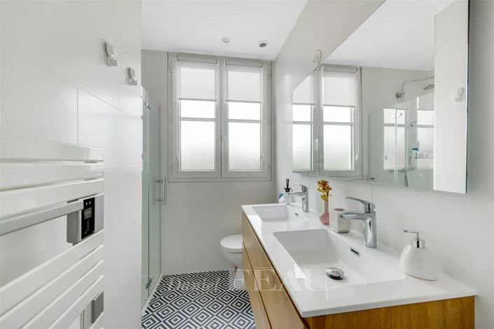 Image No.7-3 Bed House for sale