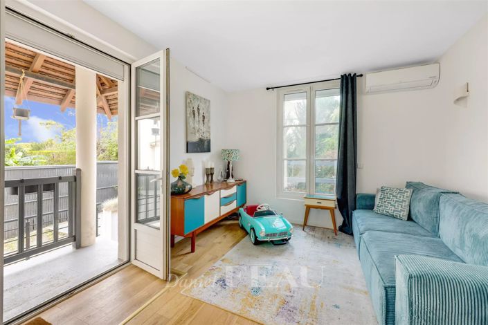 Image No.9-3 Bed House for sale