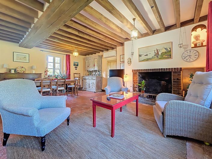 Image No.11-3 Bed House for sale