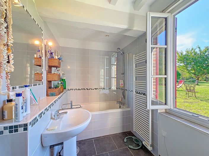 Image No.22-3 Bed House for sale