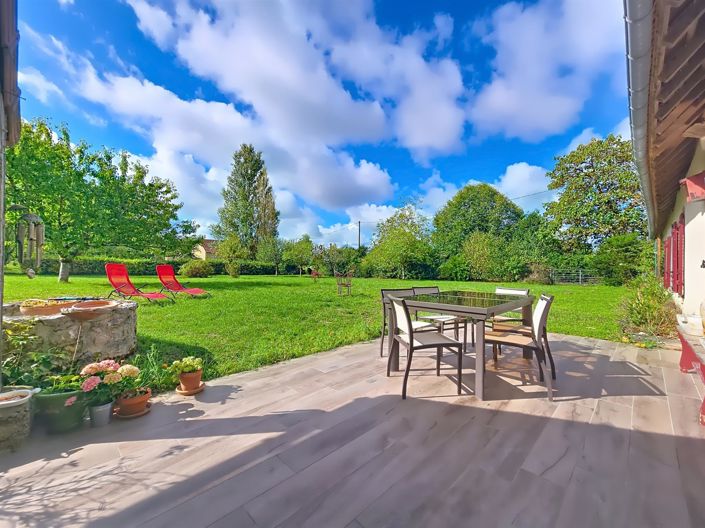 Image No.8-3 Bed House for sale