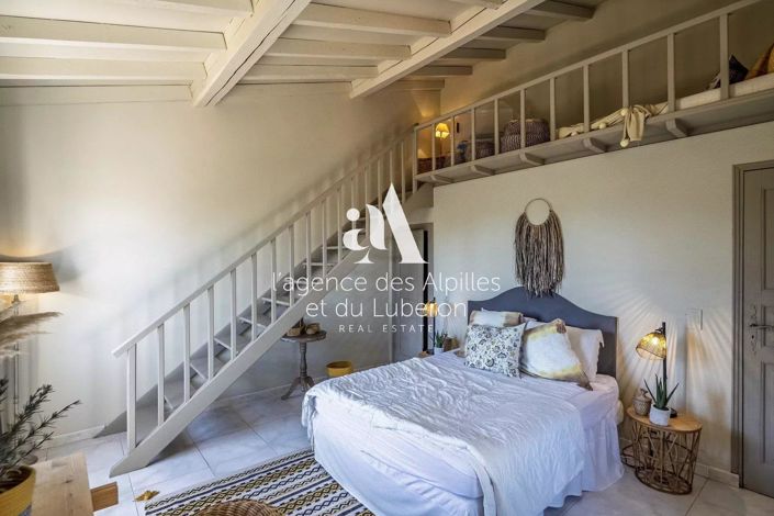 Image No.16-4 Bed House for sale