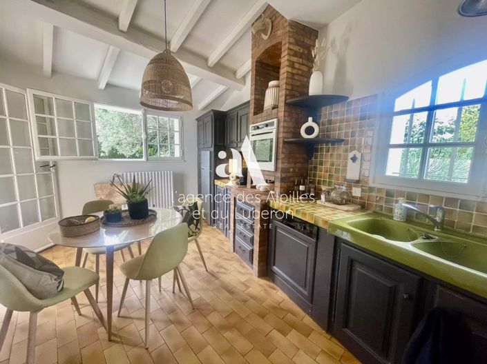 Image No.21-4 Bed House for sale