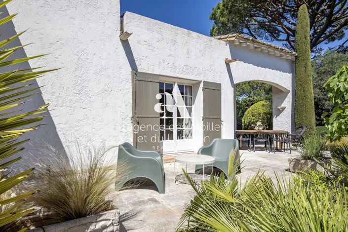 Image No.4-4 Bed House for sale