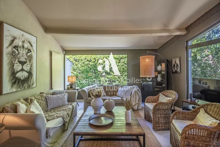 Image No.9-4 Bed House for sale