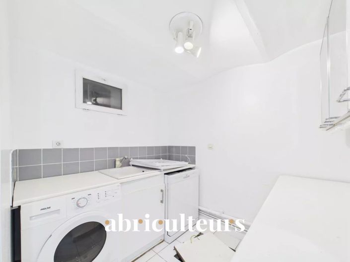 Image No.19-4 Bed House for sale