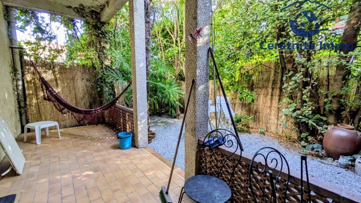 Image No.4-2 Bed House for sale