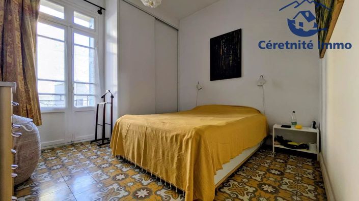 Image No.8-2 Bed House for sale