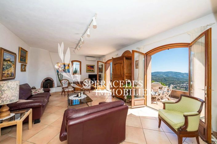 Image No.4-4 Bed House for sale