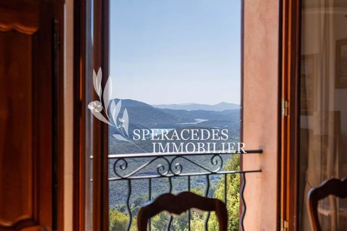 Image No.9-4 Bed House for sale